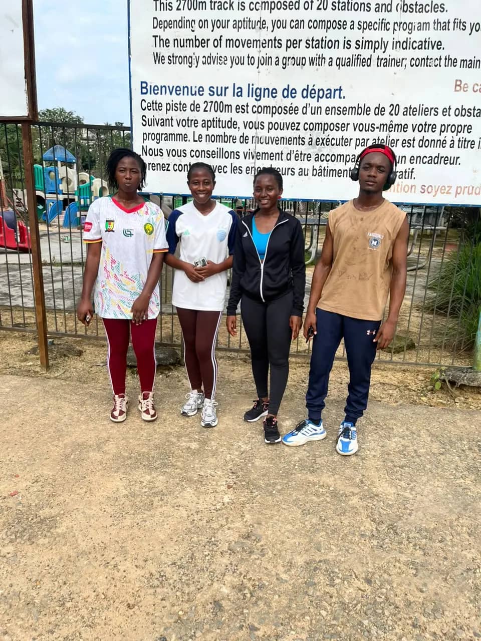 Le groupe tient. C’est tout ce qu’il faut.